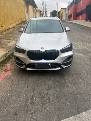 BMW X1 2.0 16V TURBO ACTIVEFLEX SDRIVE20I GP 4P AUTOMÁTICO BMW X1 2.0 16V TURBO ACTIVEFLEX SDRIVE20I GP 4P AUTOMÁTICO